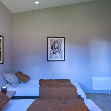 Apartment Cozy Near The *