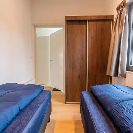 Cozy Near The * Энкхейзен