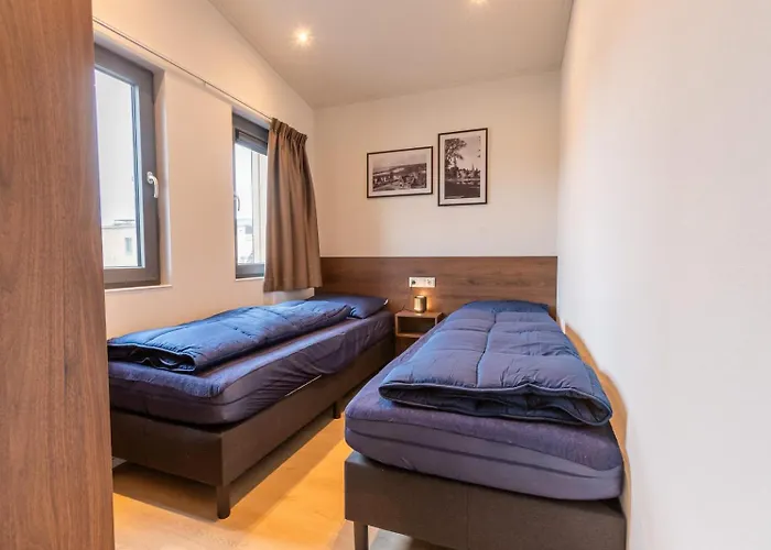 Апартаменты Cozy Near The Энкхейзен